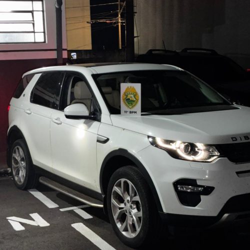 Carro com Dívida de R$ 85 Mil é Apreendido Após PM Flagrar Criança em Transporte Irregular