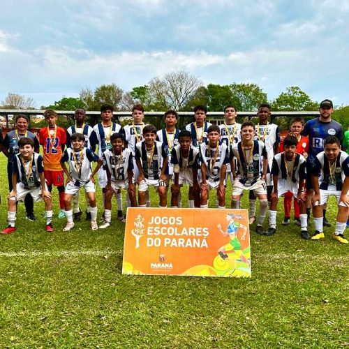 Colégio Vinicius de Moraes é campeão regional Sub-14 do Bom de Bola e segue representando Campo Mourão