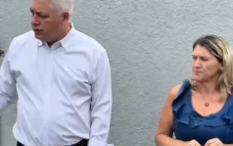 Douglas Fabrício visita escolas municipais e acompanha avanço de reformas em Campo Mourão