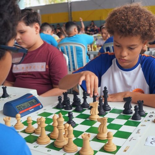 Em parceria com a Prefeitura, AMX divulga selecionados para aulas gratuitas de xadrez em Campo Mourão; matrícula ocorre em 6 de abril